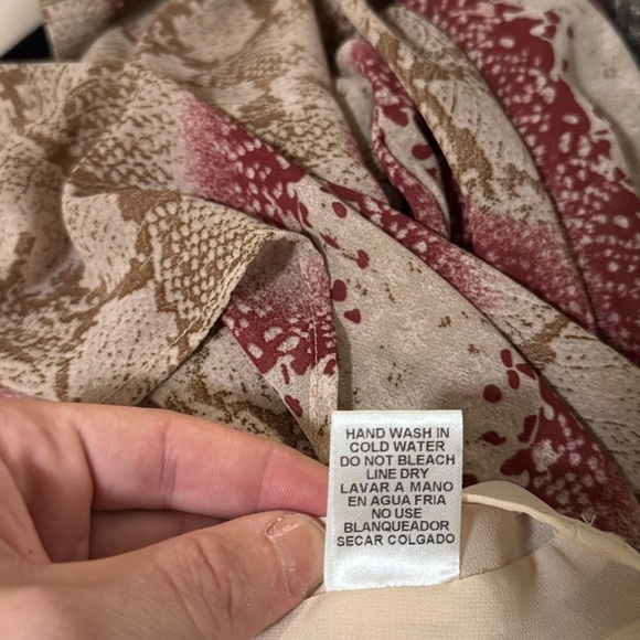 Entro Striped Long Sleeve Blouse in Large - Picture 7 of 7